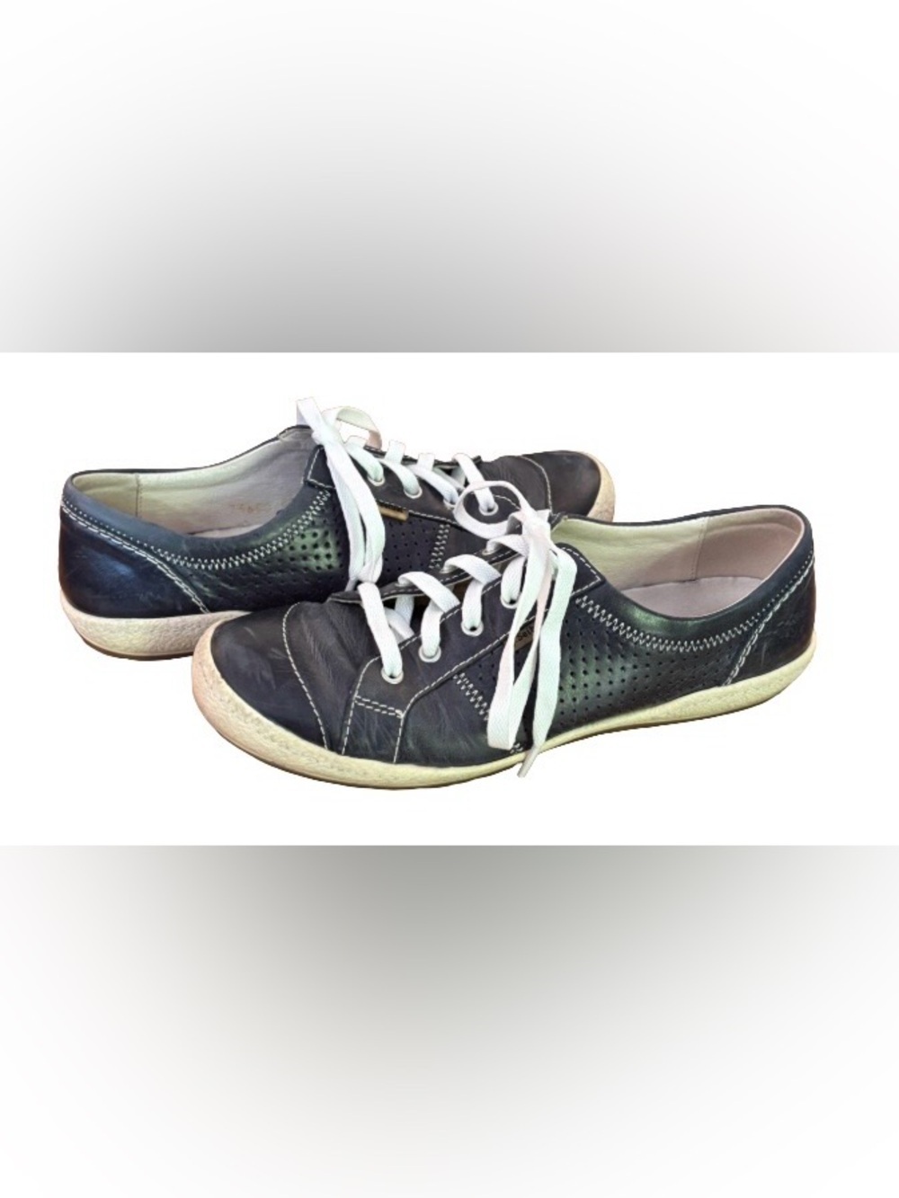 Joseph Seibel Caspian navy lace up comfort snkrs WM 8.5 preppy